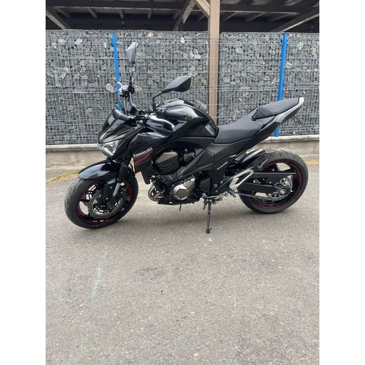 KAWASAKI Z800
