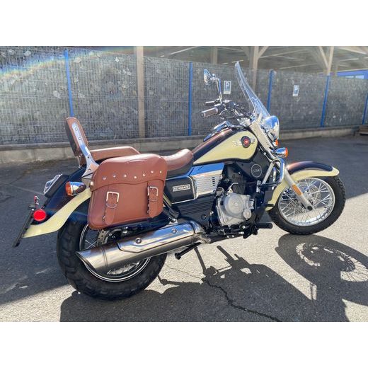 UM RENEGADE CLASSIC 300