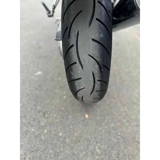 HONDA VFR 750 F REZERVOVÁNO