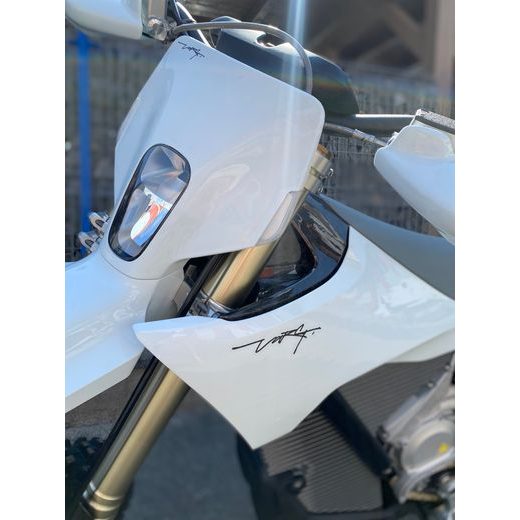 STARK VARG EX 60HP SNOW WHITE + POLEPY A KRYTY ZDARMA
