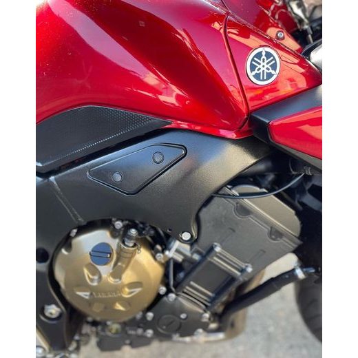 YAMAHA FZ1 S FAZER REZERVOVÁNO