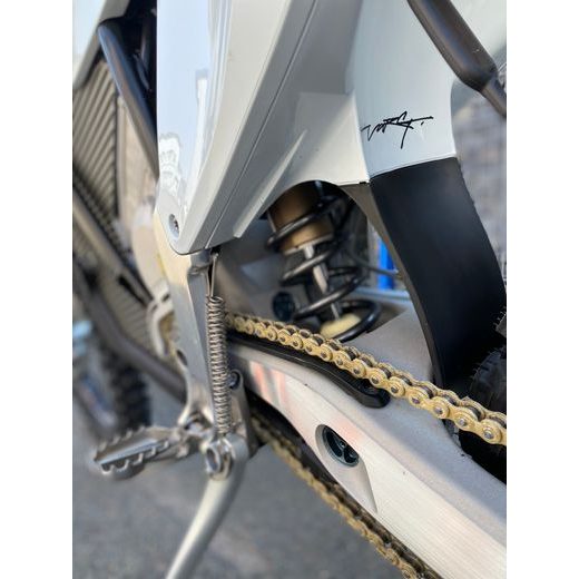 STARK VARG EX 60HP SNOW WHITE + POLEPY A KRYTY ZDARMA