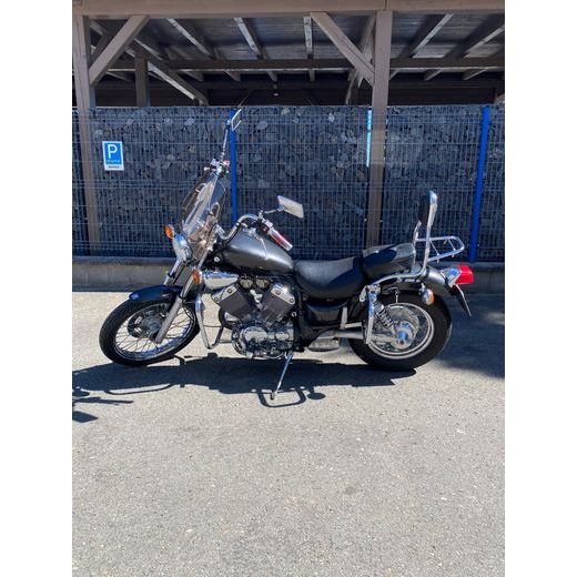 YAMAHA XV VIRAGO 535