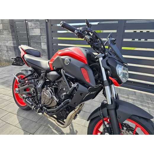 YAMAHA MT-07