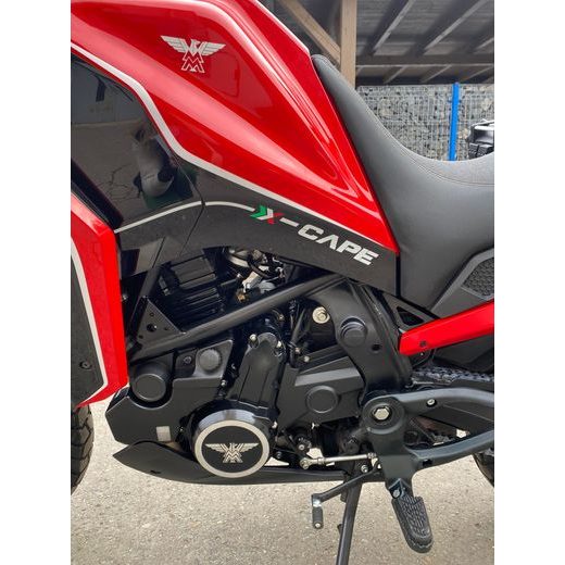 MOTO MORINI X-CAPE 650