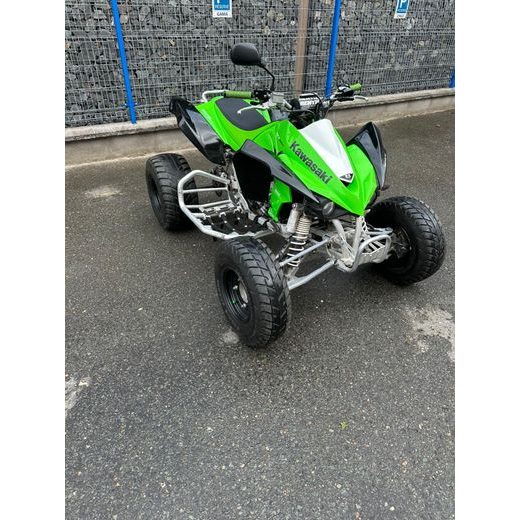 SPORTOVNÍ ČTYŘKOLKA KAWASAKI KFX 450 R
