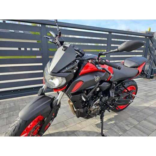 YAMAHA MT-07