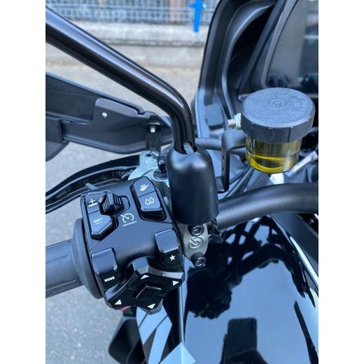 MOTO MORINI X-CAPE 1200 ČERNÁ + SADA KUFRŮ ZDARMA