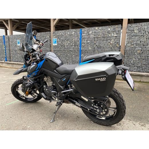 ZONTES 125 HYPER TRAIL MODRÁ + BOČNÍ KUFRY