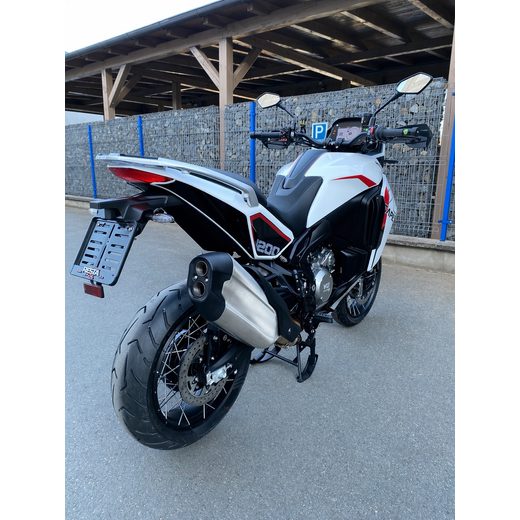 MOTO MORINI X-CAPE 1200 BÍLÁ + SADA KUFRŮ ZDARMA