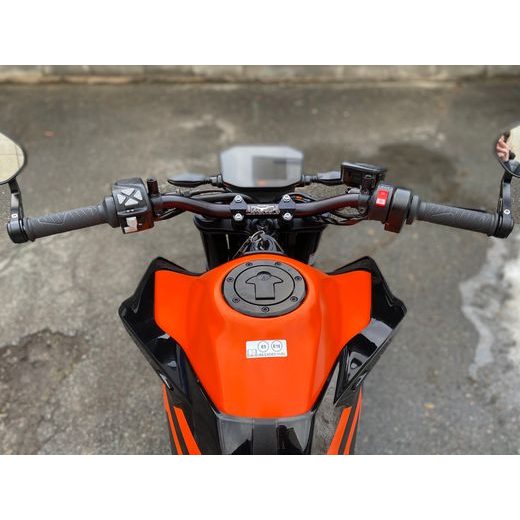 KTM 890 DUKE GP