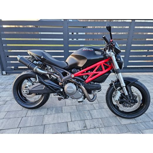 DUCATI MONSTER 696