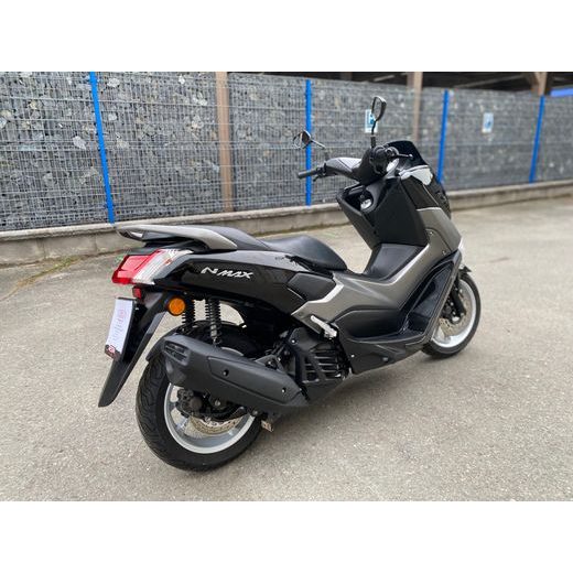YAMAHA NMAX 125