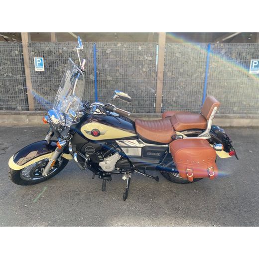 UM RENEGADE CLASSIC 300