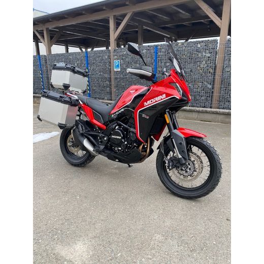 MOTO MORINI X-CAPE 650