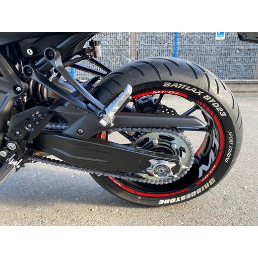 YAMAHA MT-07 NÁJEZD POUZE 7125 KM