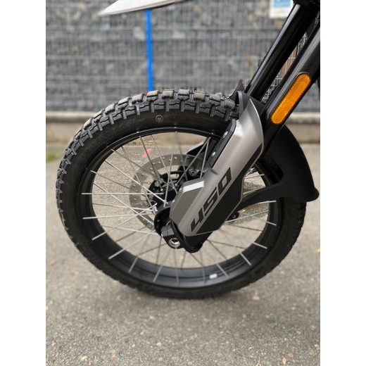 MOTO MORINI ALLTRHIKE STD ČERNÁ