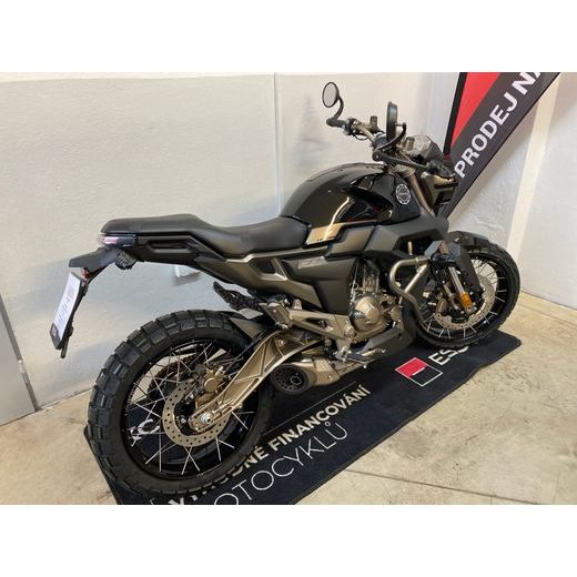 ZONTES 125 SCRAMBLER ČERNÁ DRÁTĚNÁ KOLA