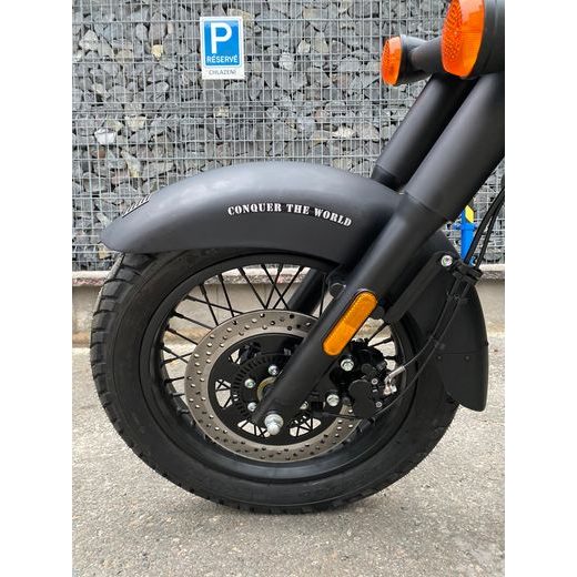 UM RENEGADE COMMANDO 300 ZELENÁ