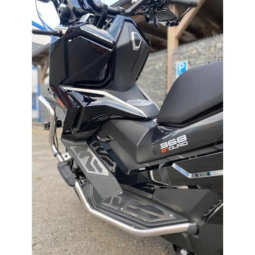 ZONTES 368 GIZMO ČERNÁ + KUFR ZDARMA