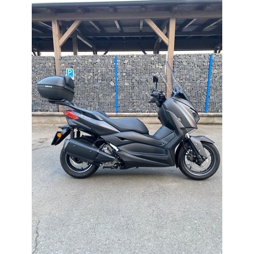 YAMAHA X-MAX 300