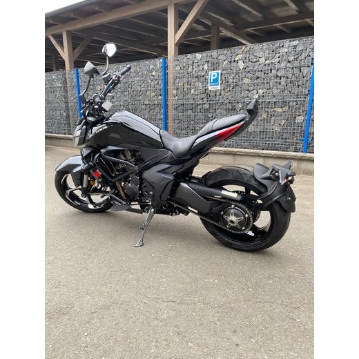 ZONTES 350 VENOM ČERNÁ
