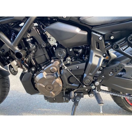 YAMAHA MT-07 NÁJEZD POUZE 7125 KM