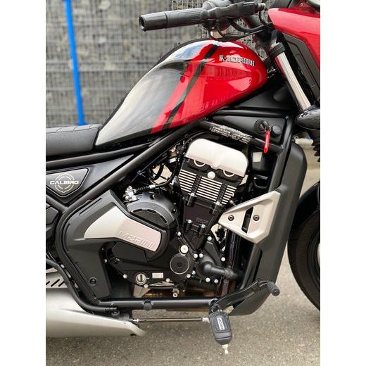 MOTO MORINI CALIBRO CUSTOM 700 ČERVENÁ