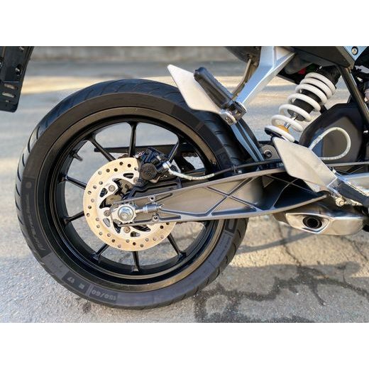 KTM 125 DUKE - REZERVOVÁNO