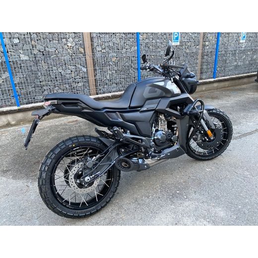 ZONTES 125 GK SCRAMBLER - DRÁTĚNÁ KOLA ČERNÁ