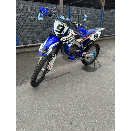 YAMAHA YZ250 F