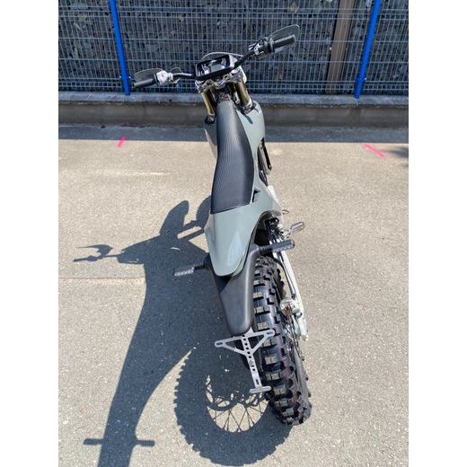 STARK VARG EX 60 HP + POLEPY A KRYTY ZDARMA