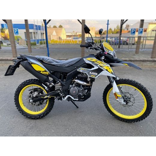 UM DSR EX 125