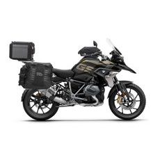 SET OF SHAD TERRA TR40 ADVENTURE SADDLEBAGS AND SHAD TERRA ALUMINIUM TOP CASE TR55 PURE BLACK, INCLUDING MOUNTING KIT SHAD BMW R1200/R1250GS ADVENTURE