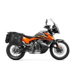 SET OF SHAD TERRA TR40 ADVENTURE SADDLEBAGS, INCLUDING MOUNTING KIT SHAD KTM 790/890 ADVENTURE