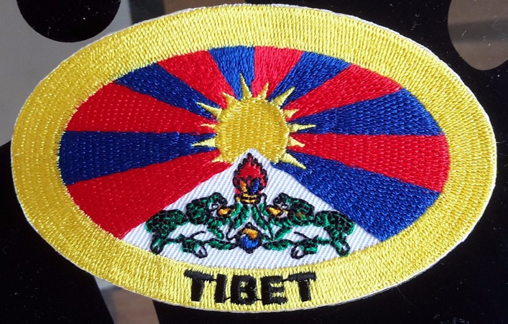 Tibetský obchůdek Lungta - Nášivka ovál nažehlovací - Nášivky
