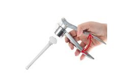 Garlic press aluminium + cleaner