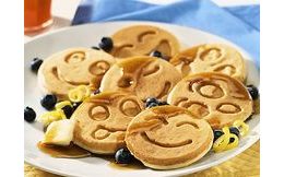 Smiley face pancake pan