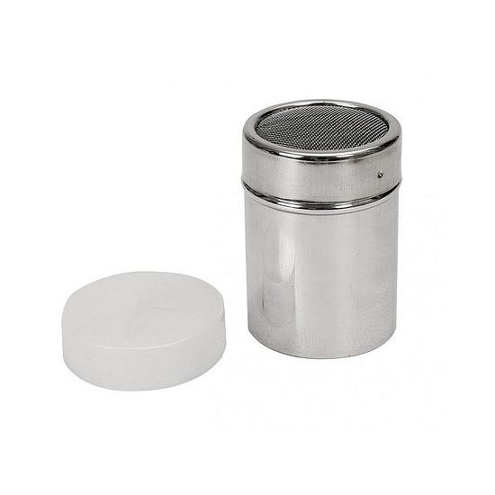 Sugar shaker with a cap and a fine sieve