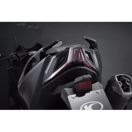 AK 550 E5 ETC MATT BLACK