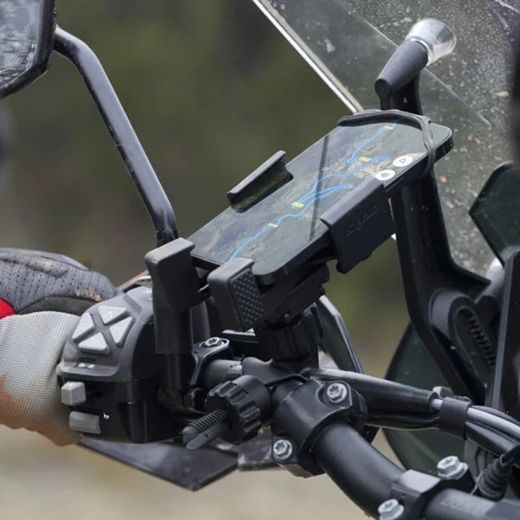 X-FRAME SHAD X0SG00M VELIKOST TELEFONU AŽ 180X90MM (6,6") NA ZPĚTNÉ ZRCÁTKO