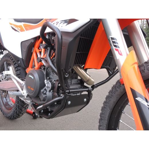 ENGINE GUARDS RDMOTO CF124KD MATT BLACK UPPER + LOWER