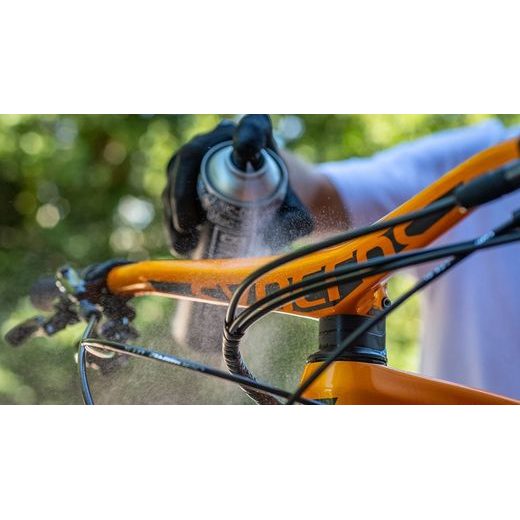 ESSENTIALS KIT MUC-OFF 20524