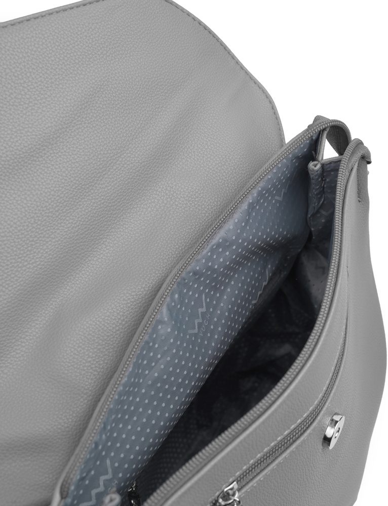 VUCH Joanna Grey.

Prostoren notranji predal z dvojnim zapiranjem - zadrgo in patentom
Praktičen zunanji predal na zadrgo na sprednji in zadnji strani nahrbtnika
Notranji predali za mobilni telefon in predal z zadrgo
Nastavljive naramnice
 NAHRBTNIKI
„Praktičnost, udobje in funkcionalnost.