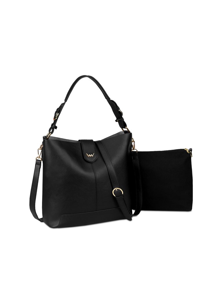 VUCH Rubia Black.

Glavno zapiranje na močan magnet
Notranja odklopna torbica
Torbica s trdnim dnom, ki ga ščitijo 4 kovinski zatični
Nastavljiv pasek + odklopni crossbody pasek
 Ročne torbice
Razmišljaš, da si boš kupila ročno torbico, ki je nikoli ne boš spustila iz rok?