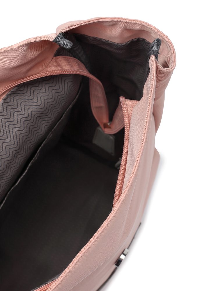 VUCH Mellora Pink.

Notranji ločen prostor za mini prenosnik
Majhen notranji žep na zadrgo
Zapenjanje na zadrgo in na patent
Nastavljive naramnice
Izjemno močan in vzdržljiv material
 NAHRBTNIKI
„Praktičnost, udobje in funkcionalnost.