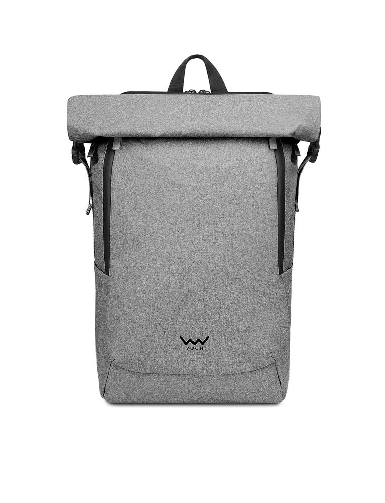 VUCH Tayte Small Men Grey.

Glavno zapiranje z zadrgo
Izdelan iz trdnega materiala
Prostor razdeljen v dva žepa
Velik žep za prenosnik
Zunanji žepki z zadrgo
Pas čez prsni koš
Oblazinjeni naramni trakovi in hrbet za udobno nošenje
 Moški nahrbtniki
Dovršenost, preprostost, karakter in stil.