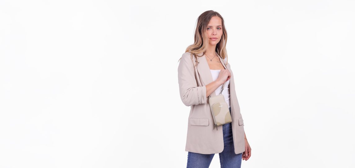 Rosia Big Dot Beige