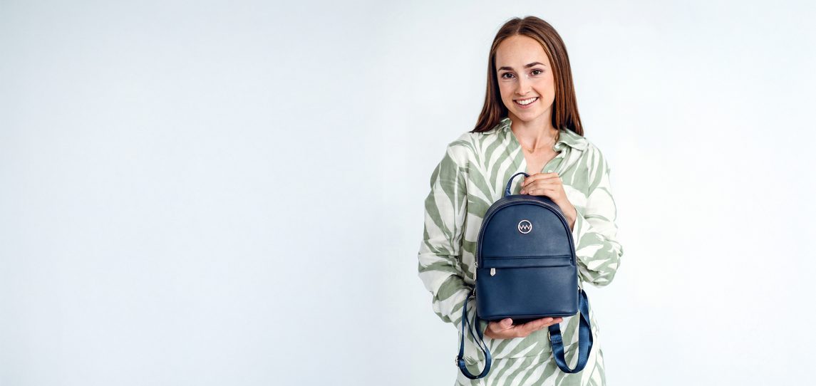 Ruith Dark Blue