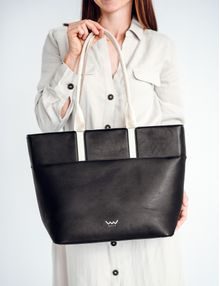 Wennie QTD Black